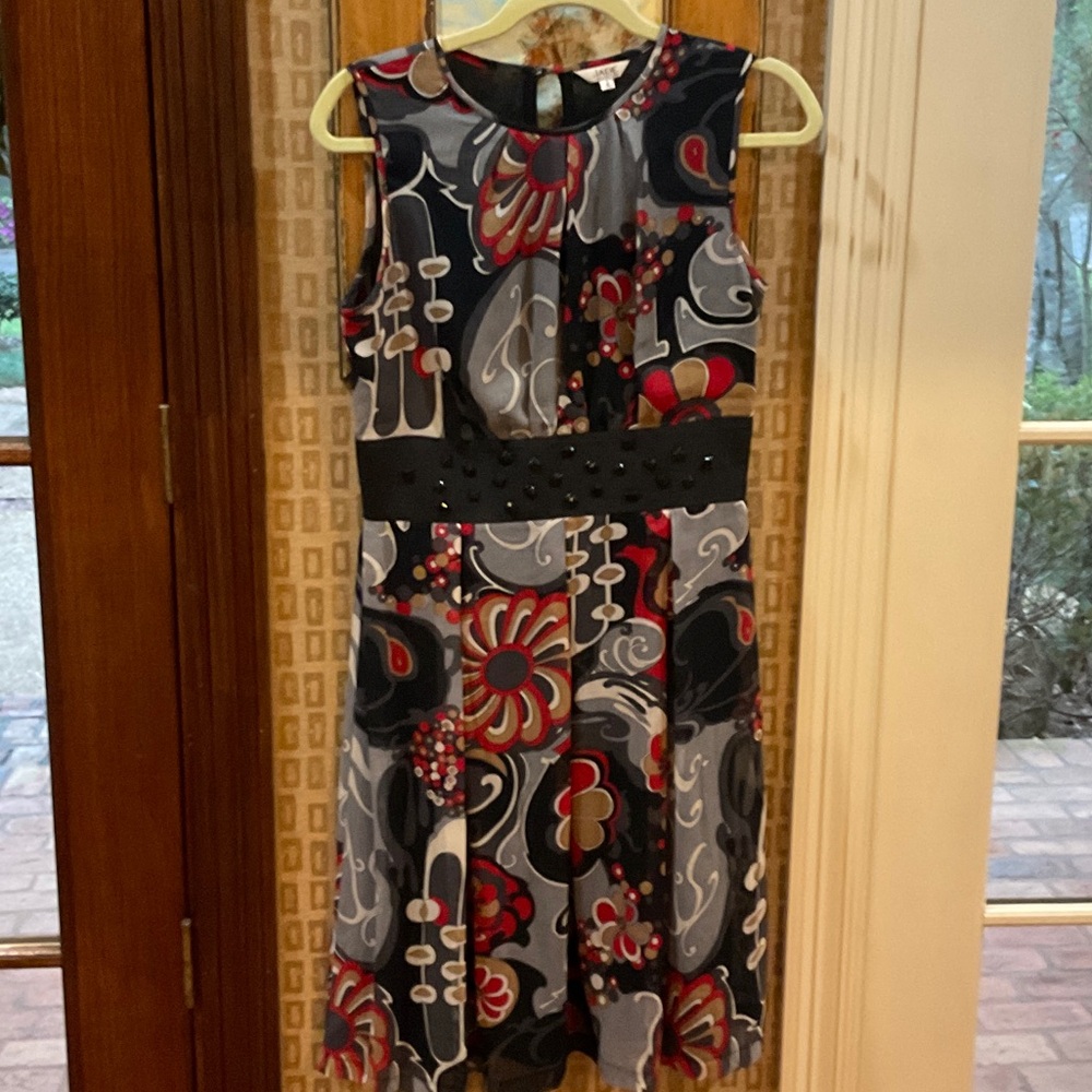 Beautiful, mint condition, cocktail dress by JADE, Melody Tam.  Size 6. Fit fab!